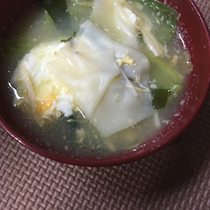 肉ワンタンで♡レタスとわかめの玉子スープ(^^)